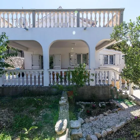 Apartment Stipe - 25m From The Sea Sevid